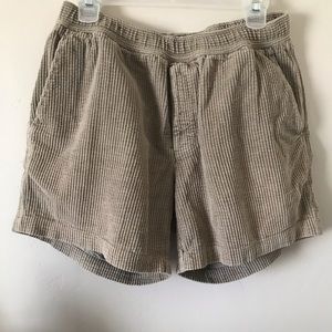 Chunky corduroy tan shorts
